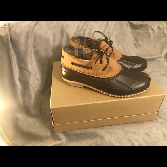 Duck Boots-Short/Ankle - Picture 1 of 3